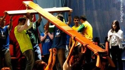 Cruz peregrina da JMJ será entregue aos jovens do Panamá neste Domingo de Ramos
