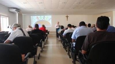Curso anual do clero tem saldo positivo e é encerrado com Santa Missa