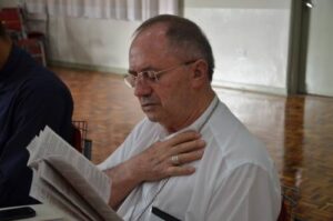 Bispos do Regional Sul 2 se reúne em Paranavaí