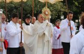 Celebração de Corpus Christi pela Diocese