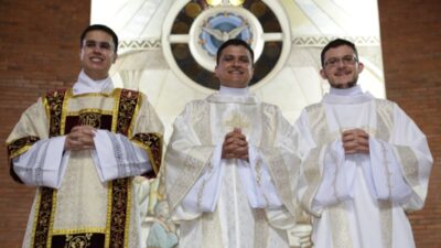 Ordenação Diaconal de Bruno, Ederson e Gabriel