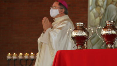 Missa dos Santos Óleos marca o dia do Padre