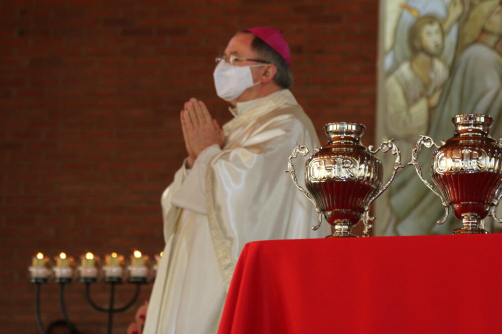 Missa dos Santos Óleos marca o dia do Padre