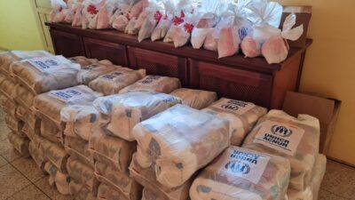 Cáritas de Curitiba envia cestas de Natal para imigrantes de Umuarama e região