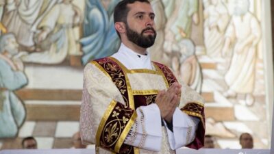 Cirurgia do Pe. Frederico de Jesus Lopes é bem-sucedida, diz boletim médico