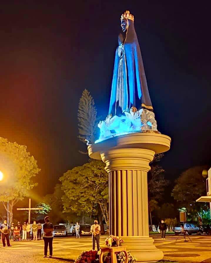 Estátua de Nossa Senhora Aparecida de 8 metros é entregue e abençoada em Tapejara.