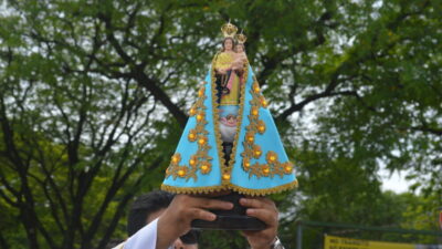 Paróquia de São Manoel recebe réplica da Padroeira