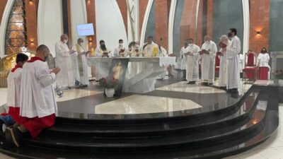 Posse do Padre Sérgio Carris foi marcada pela chuva em Cianorte