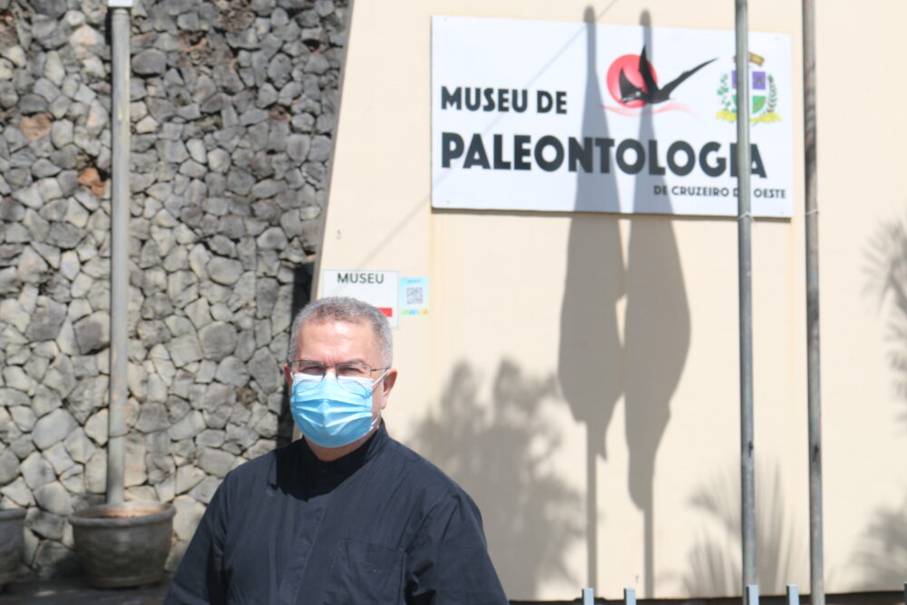 Assessor da PASTUR visita Museu de Paleontologia em Cruzeiro do Oeste