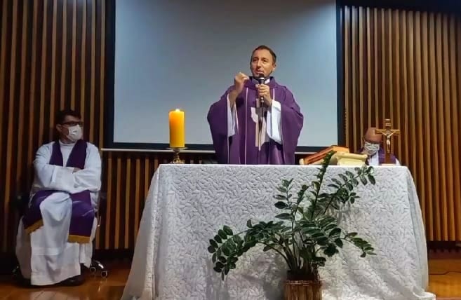 Santa Missa abre o ano letivo na PUC-PR