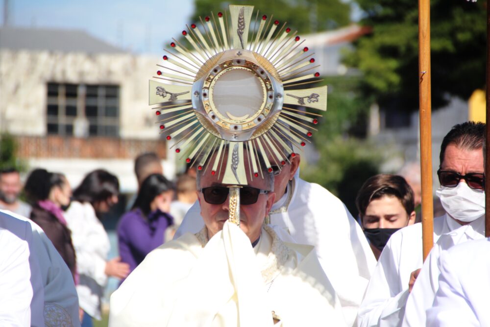 Diocese celebrou Corpus Christi com missas e procissões