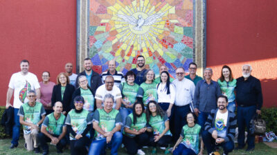 Em encontro, Dom João ouve os participantes da Missão Igreja-Irmã