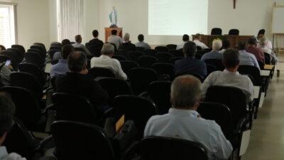 “Presbítero, Comunhão e Missão” foi o tema da 4ª Reunião do Clero de 2022