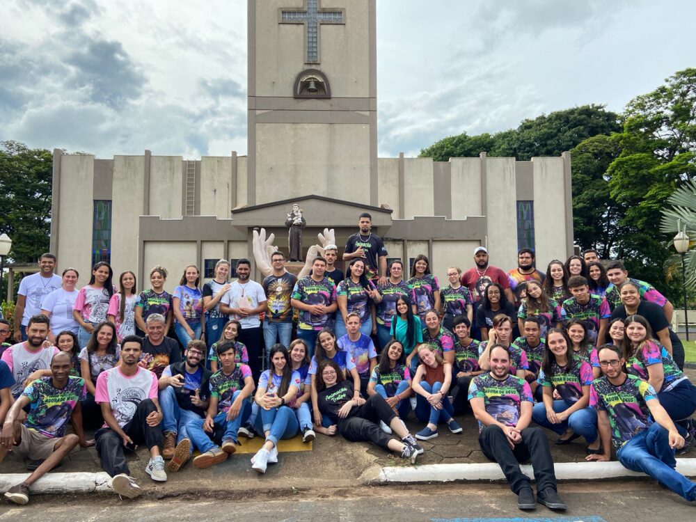 Equipes de trabalho do ROV recebem formação