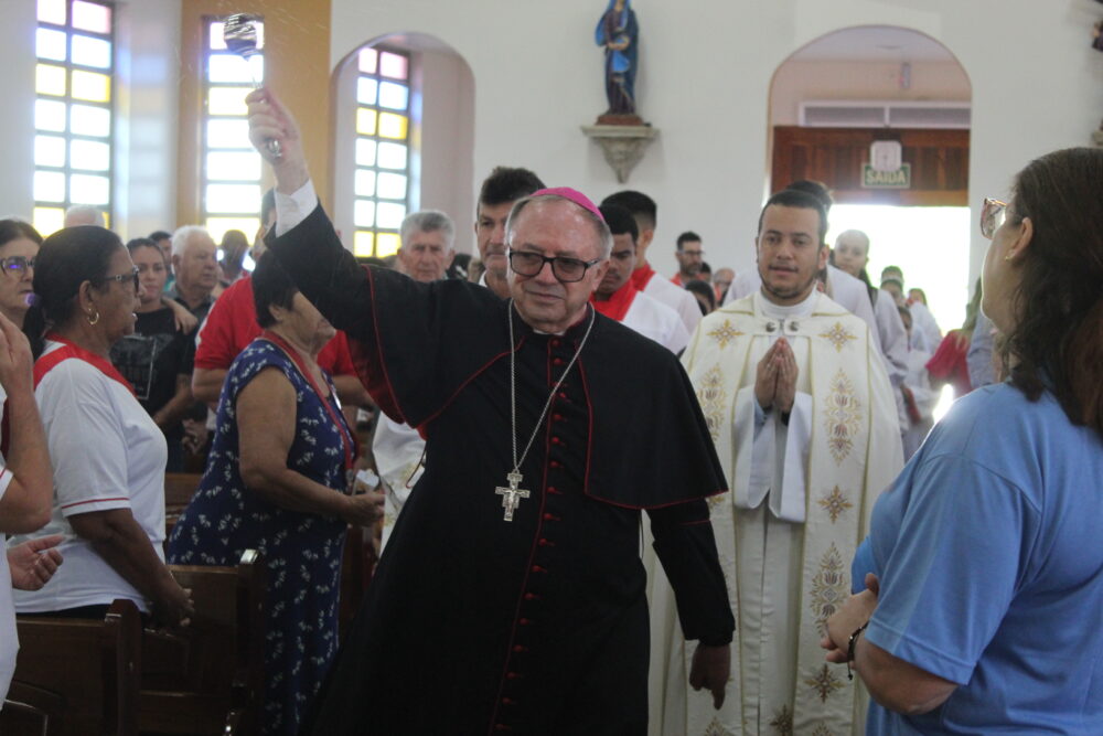 Dom João realiza Visita Pastoral em São Jorge do Patrocínio
