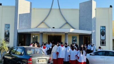 Dom João visita a Paróquia São Paulo em Umuarama