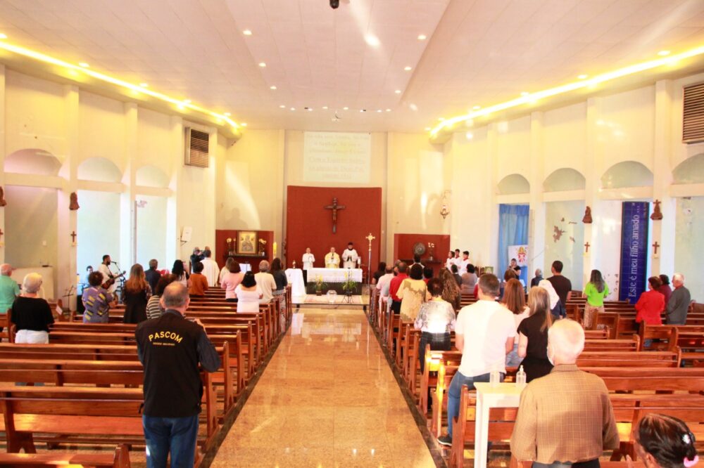 Missa no Dia do Trabalhador pede a duplicação da PR-323