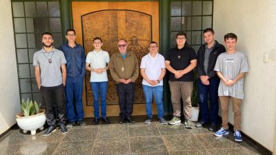 Jovens vocacionados participam de estágio no Seminário Bom Pastor