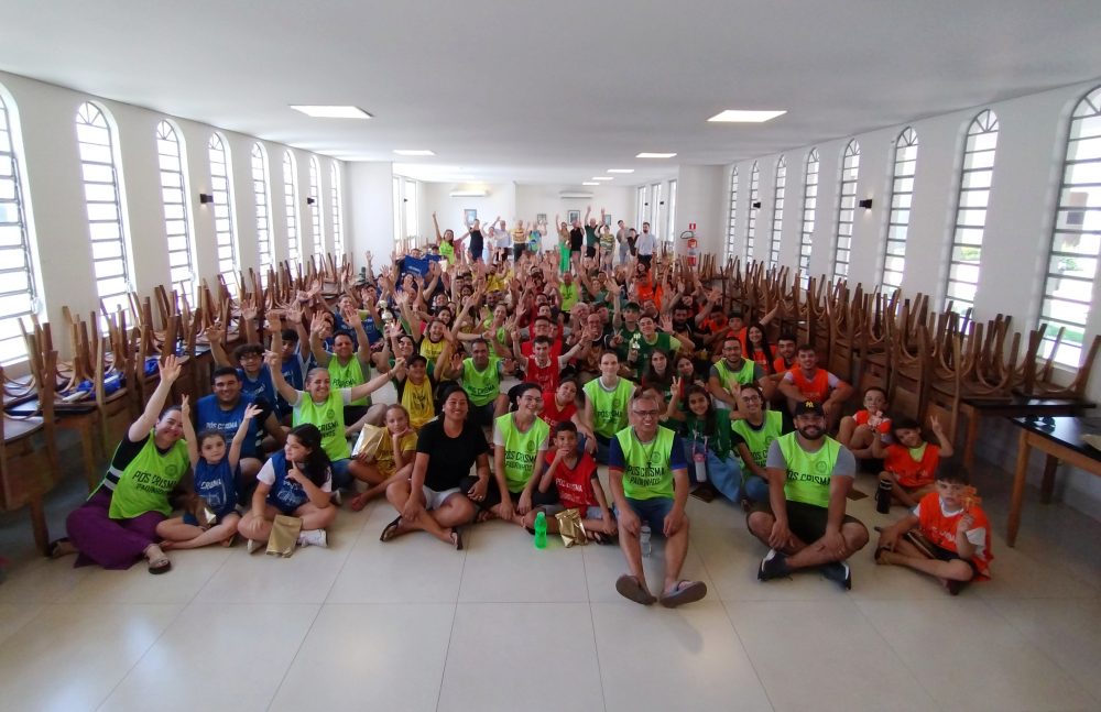 Pastoral do Pós-Crisma finaliza o ano com o Acampamento de Verão