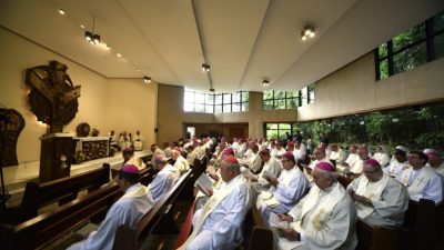 Dom João participa da 33ª edição do Curso para Bispos