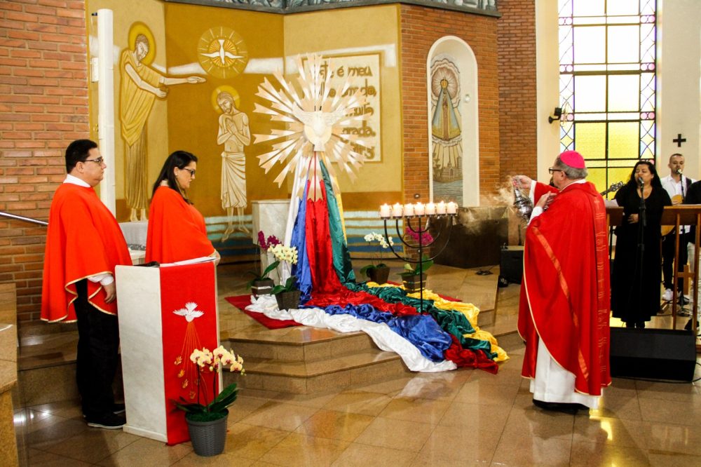 Catedral comemorou Jubileu de Ouro no Domingo de Pentecostes
