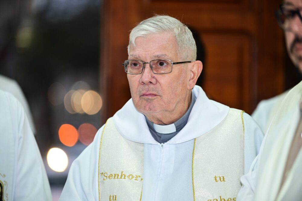 Padre Audinei recebe alta hospitalar