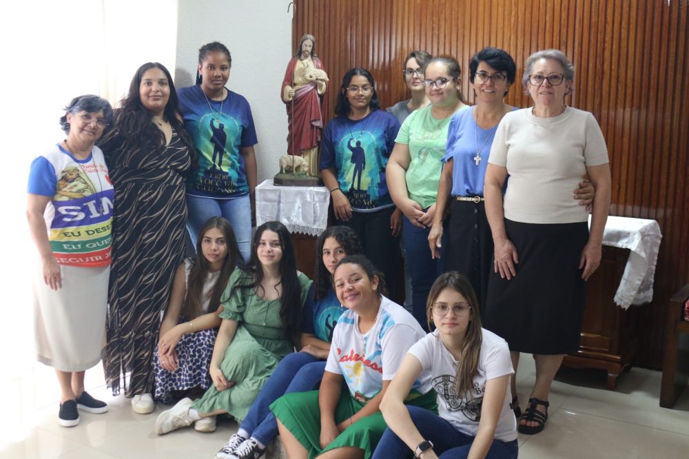 Irmãs de Cristo Pastor realizam Encontro Vocacional em Umuarama