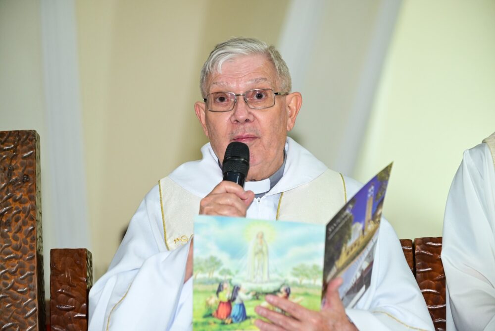 Padre Audinei é internado novamente