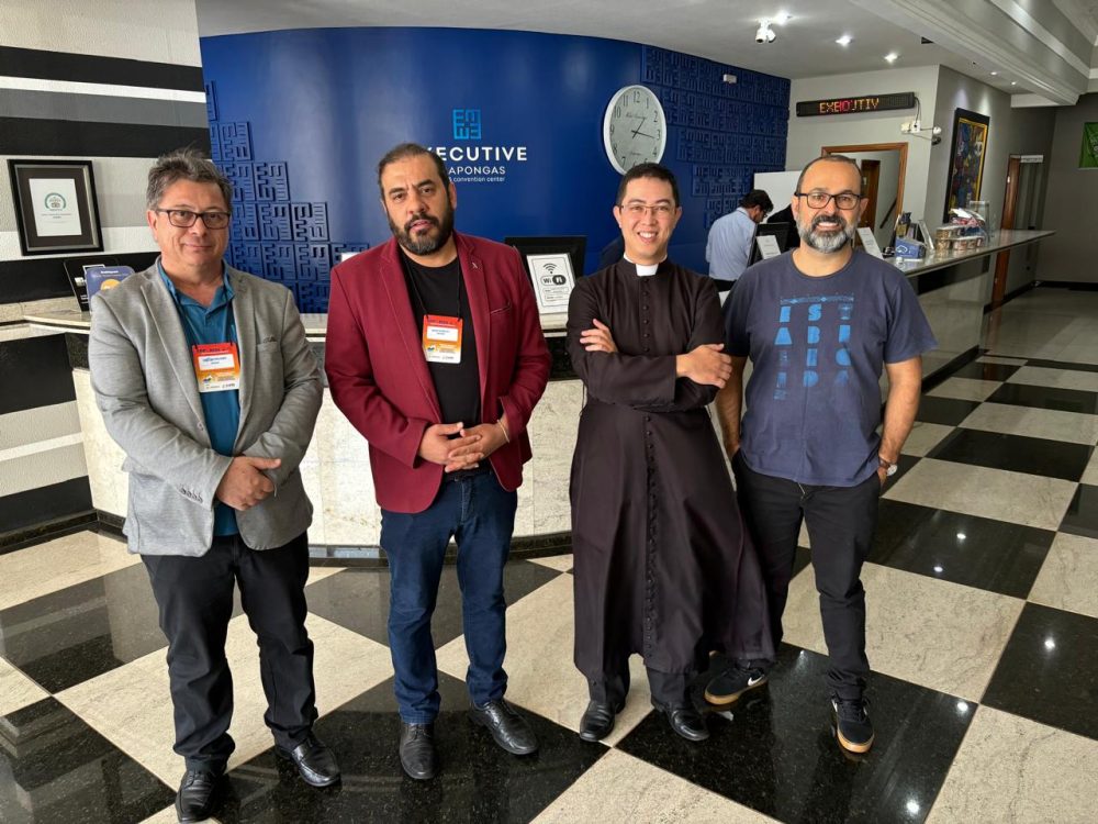 Padres da Diocese participam de encontro de Presbíteros do Regional Sul II