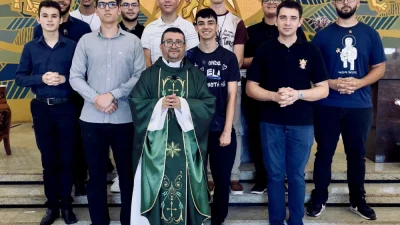 Jovens participam de estágio vocacional no Seminário Propedêutico Bom Pastor