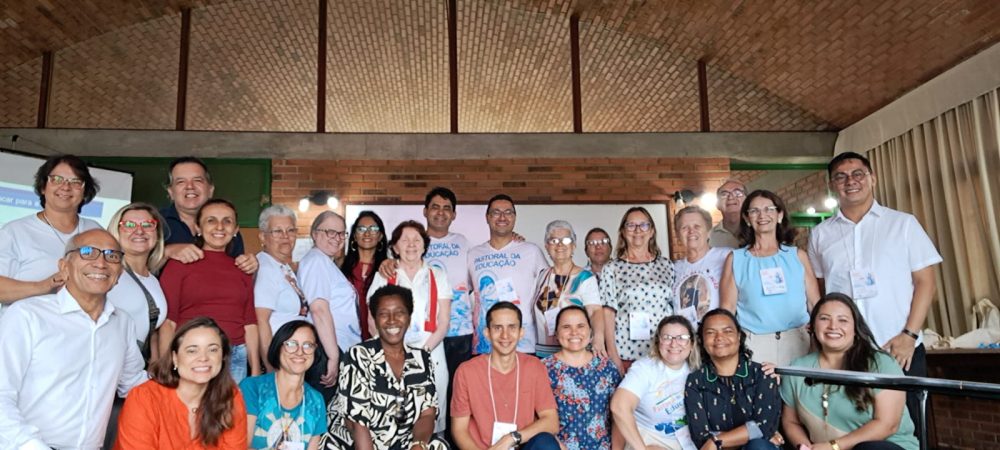 Diácono representa a Diocese de Umuarama em encontro em Vitória-ES