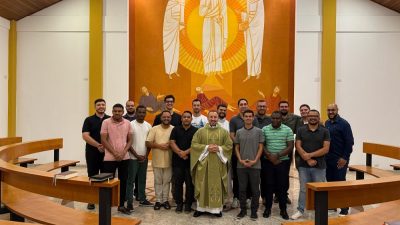 Abertura do Ano Formativo 2025 reúne seminaristas em celebração no Seminário de Teologia da Diocese de Umuarama