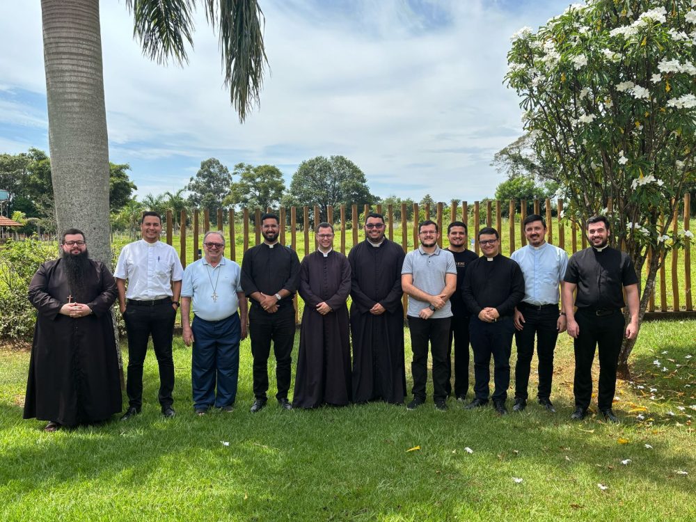 Encontro dos padres com até 5 anos de sacerdócio da Diocese de Umuarama