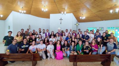 Encontro reúne lideranças da Pastoral Juvenil no Paraná