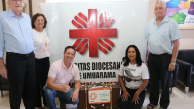 Mala da Cáritas chegou em Umuarama contando histórias de imigrantes