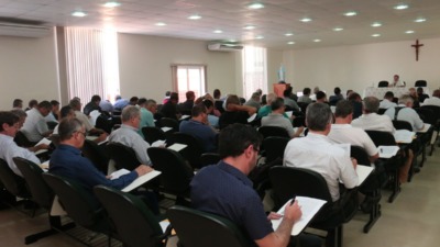 Clero participa da terceira reunião geral de 2019