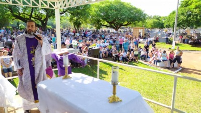 Dia de Finados é marcado por fé e emoção